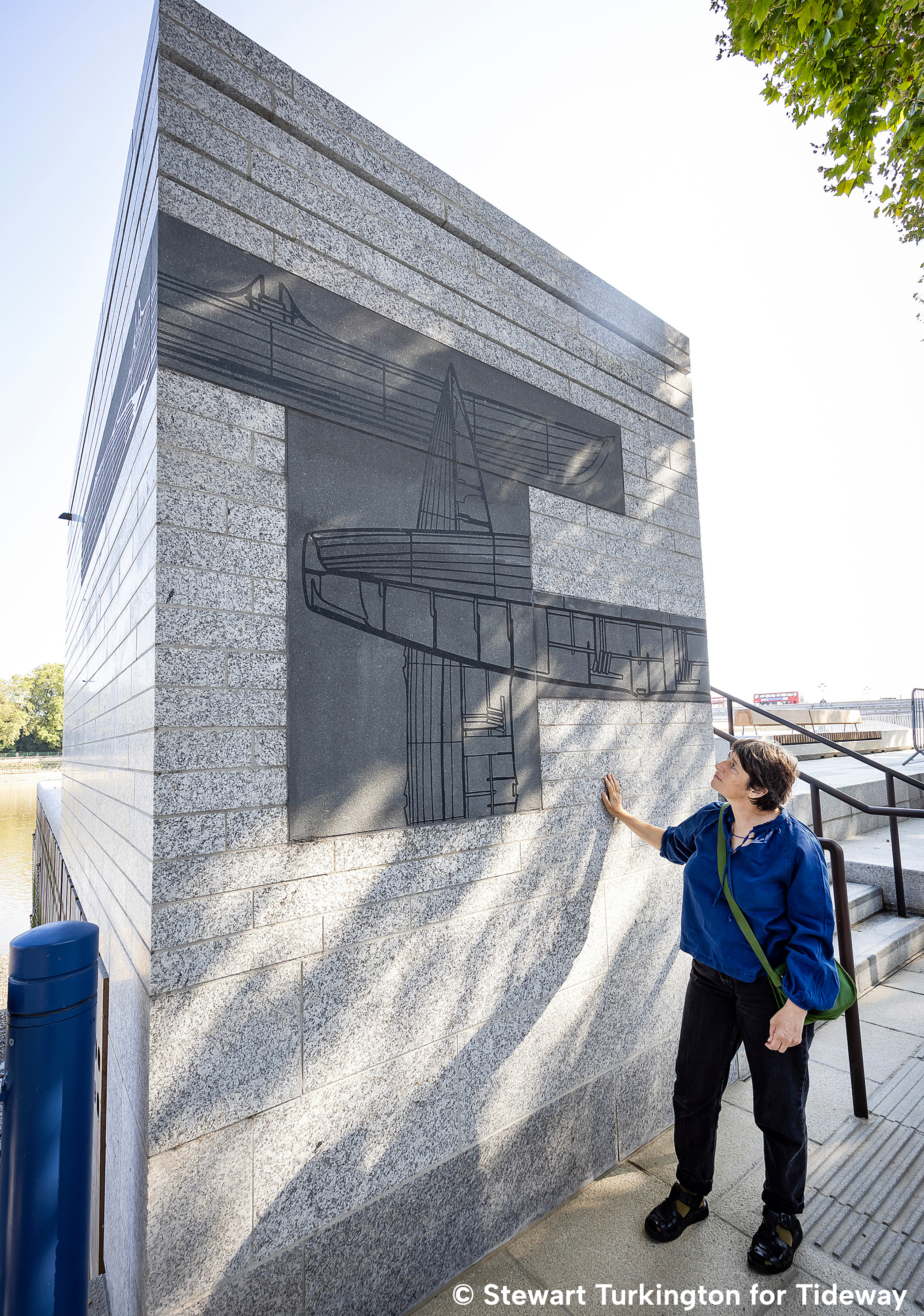 Putney Foreshore Artwork Claire Barclay