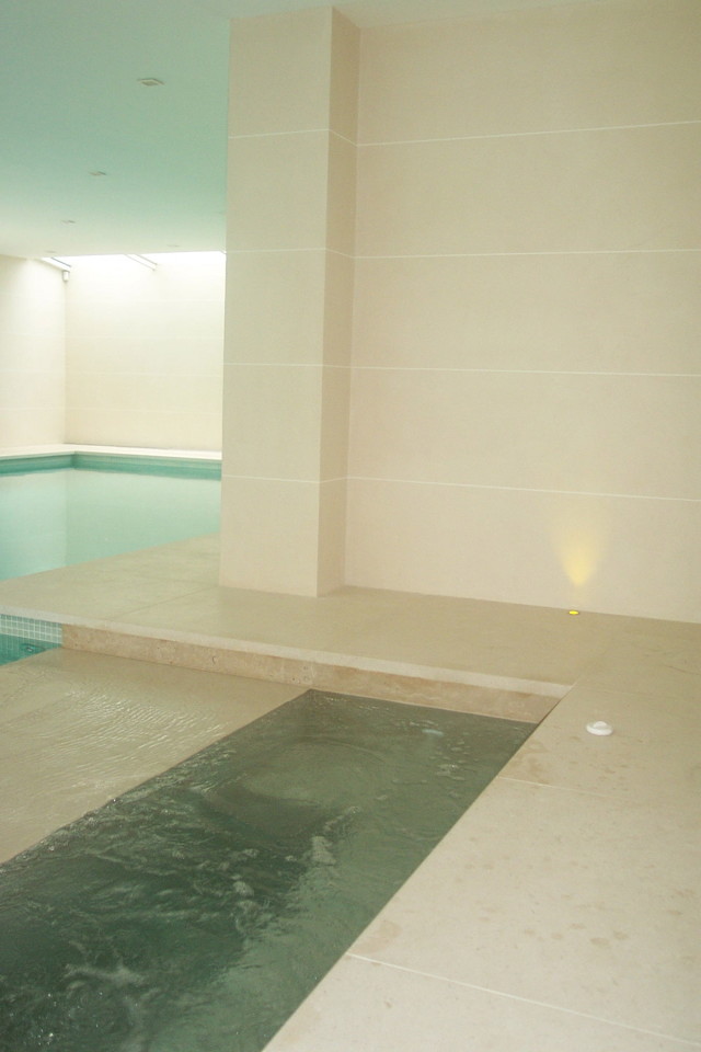 Bathing Pool Jacuzzi Detail